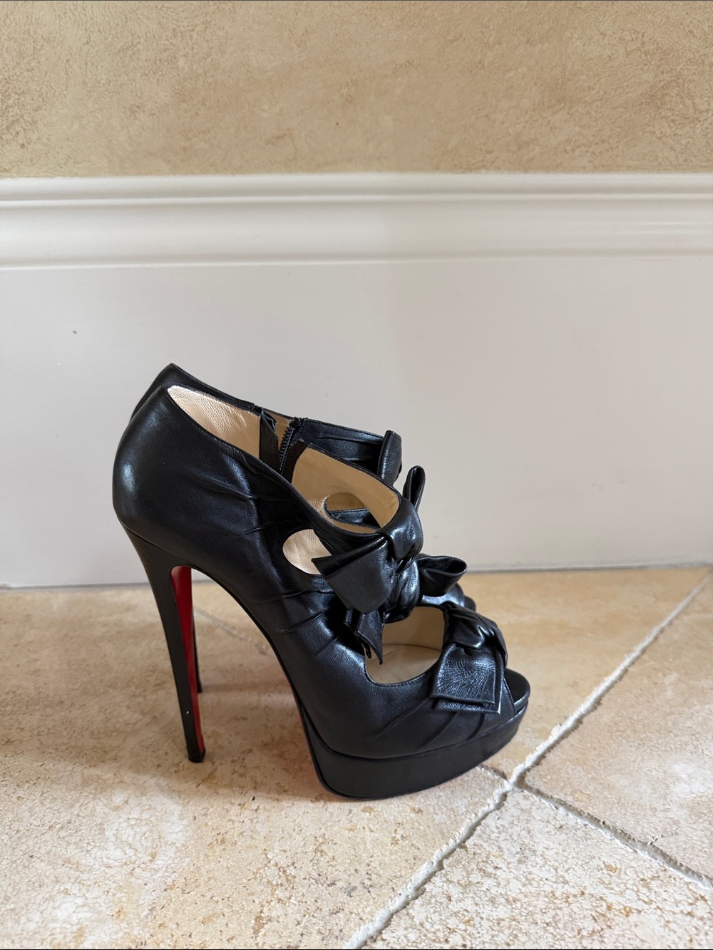 Christian Louboutin Black Leather Peep-Toe Bow Platform Heels - Picture 1 of 8
